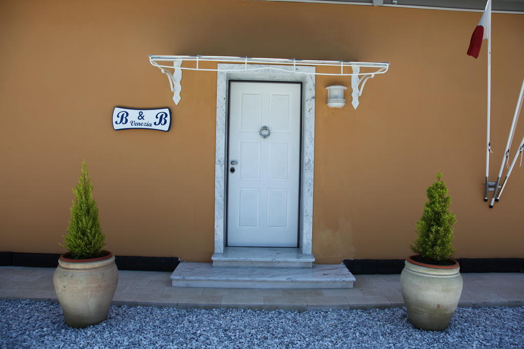 Bed & Breakfast Venezia Marina Di Carrara Luaran gambar