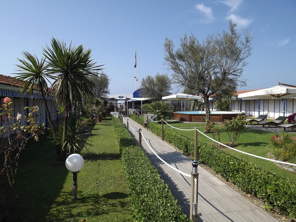 Bed & Breakfast Venezia Marina Di Carrara Luaran gambar