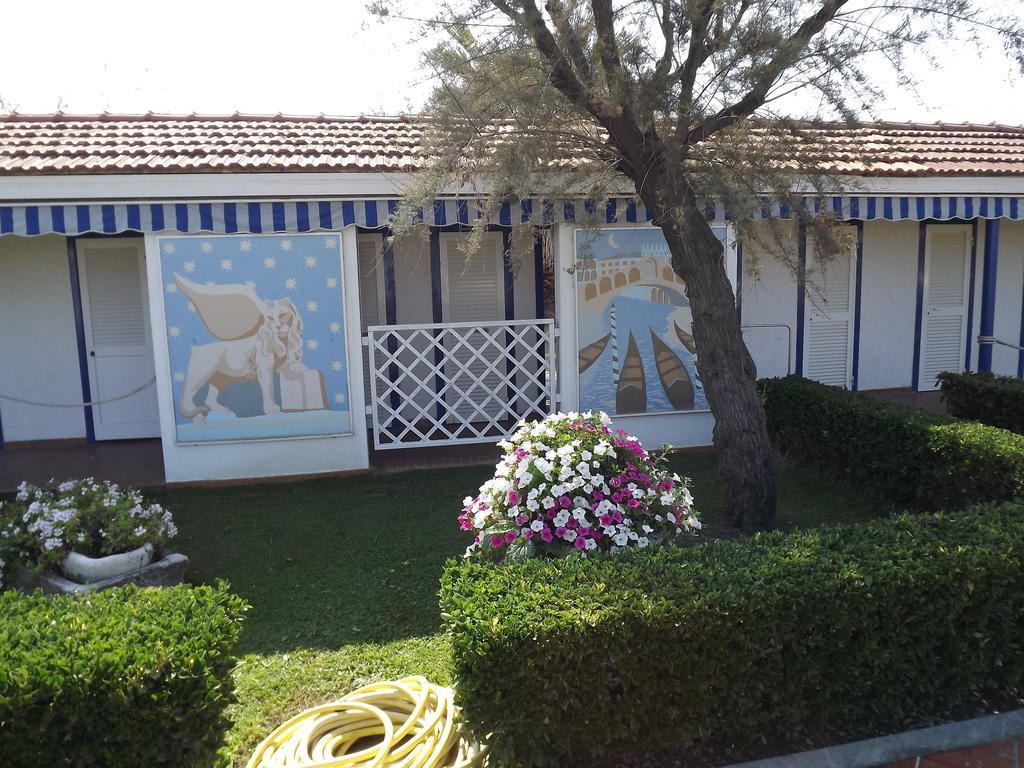 Bed & Breakfast Venezia Marina Di Carrara Luaran gambar