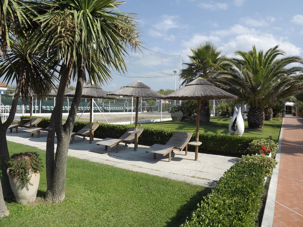 Bed & Breakfast Venezia Marina Di Carrara Luaran gambar