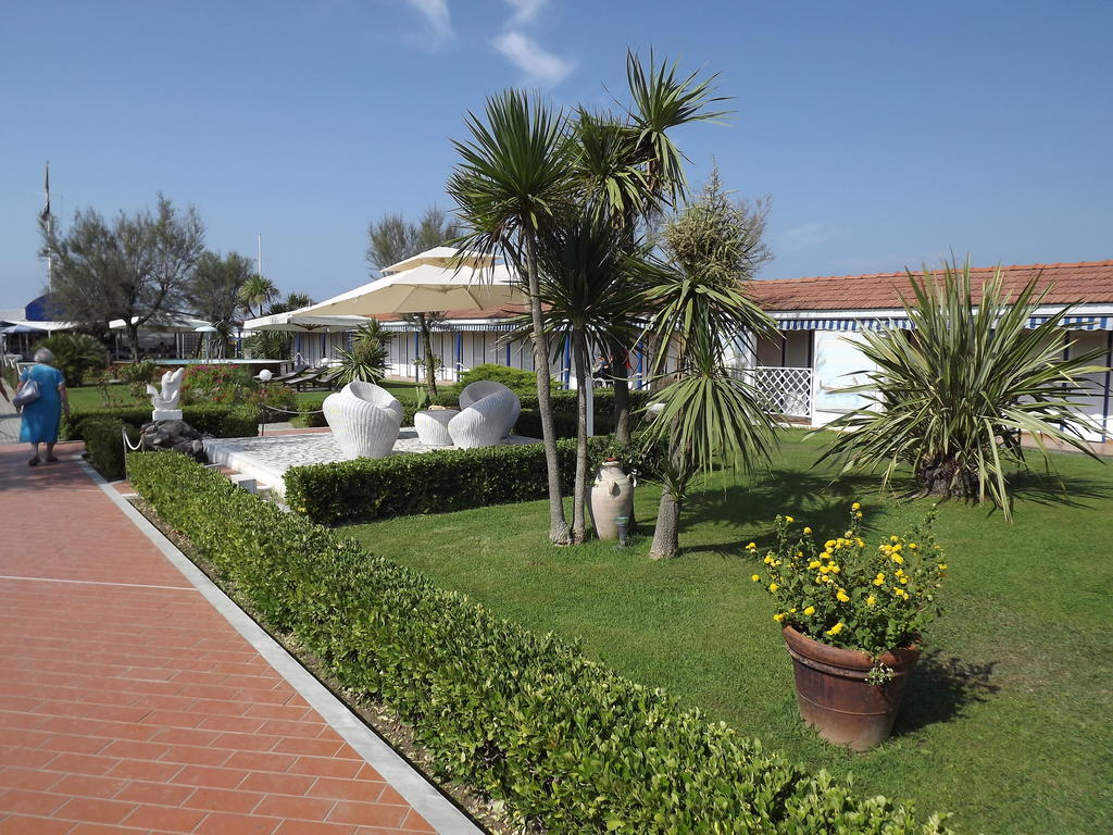 Bed & Breakfast Venezia Marina Di Carrara Luaran gambar