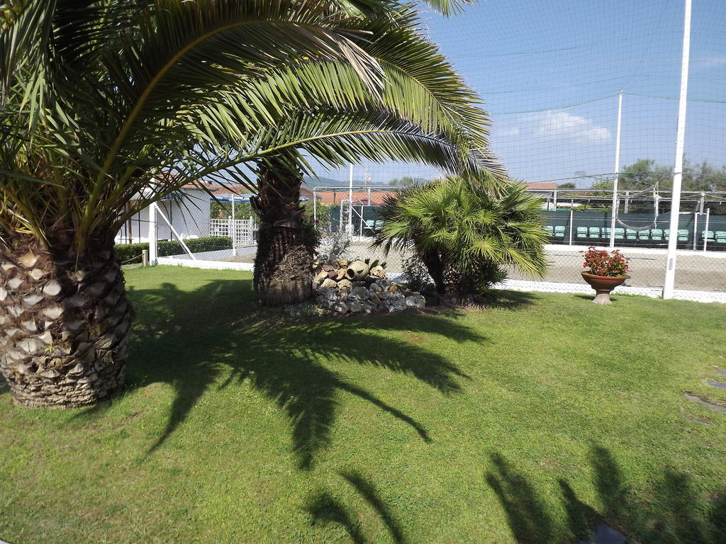 Bed & Breakfast Venezia Marina Di Carrara Luaran gambar